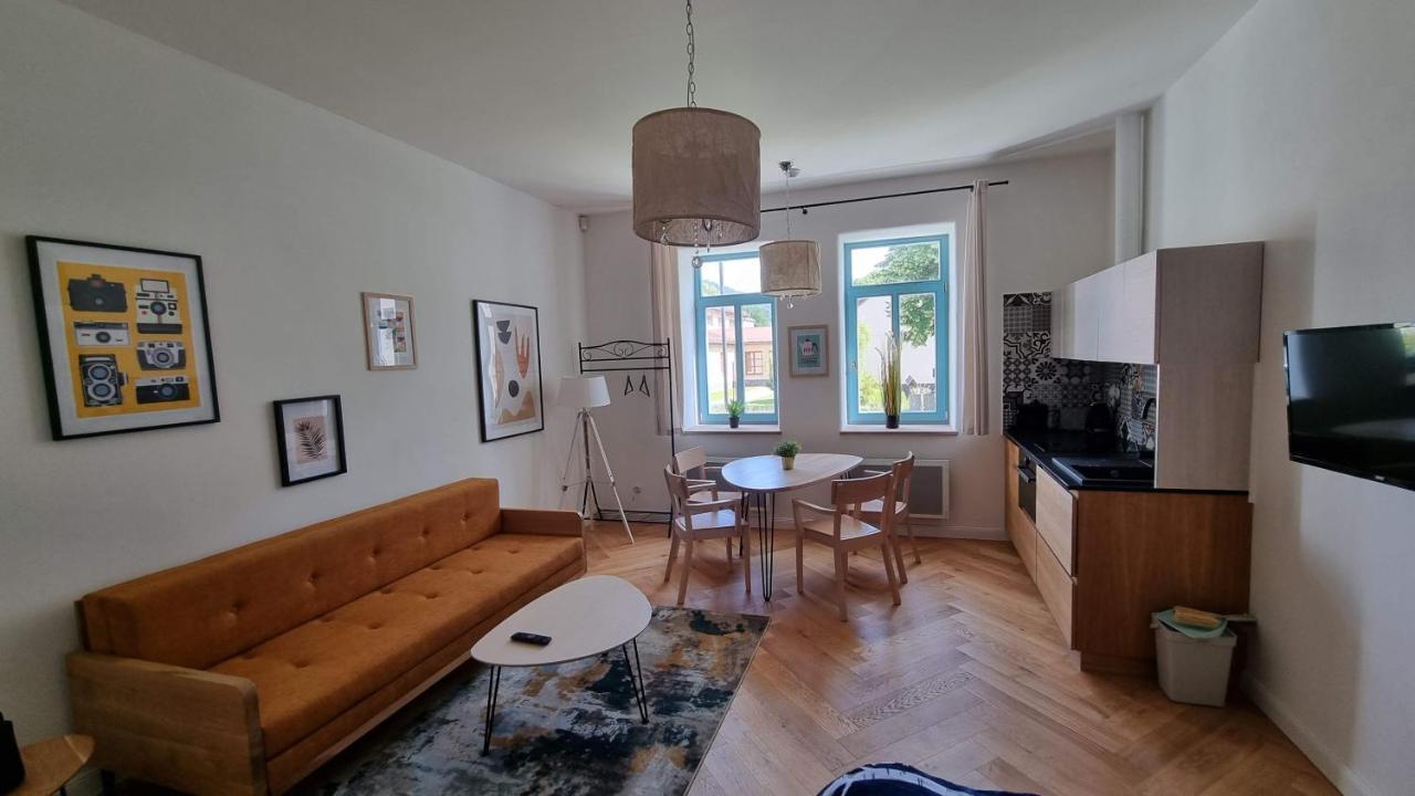 5 Stylovych Apartmanu V Srdci Jeseniku โลชนา นาดเด เดสเนา ภายนอก รูปภาพ