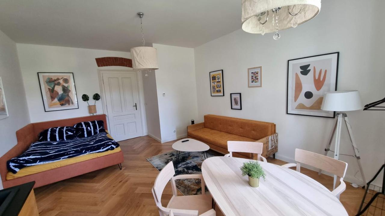 5 Stylovych Apartmanu V Srdci Jeseniku โลชนา นาดเด เดสเนา ภายนอก รูปภาพ